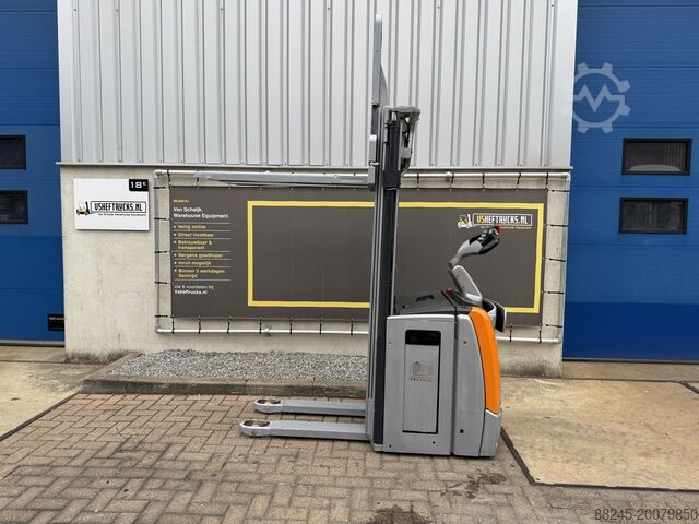 VS-22401 Electric triplex stacker Still year 2018 5016mm year 2019 STILL EXVSF14