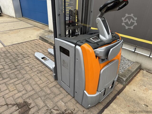 VS-22401 Electric triplex stacker Still year 2018 5016mm year 2019 STILL EXVSF14