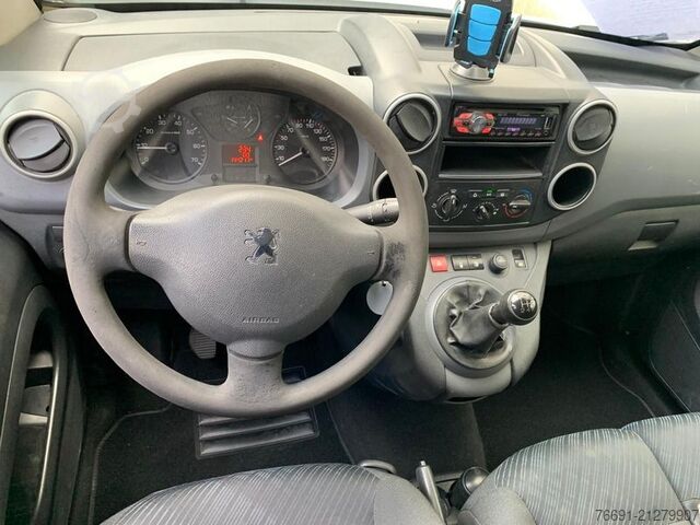 Compact van Peugeot Partner  3 posti   Km: 144.200