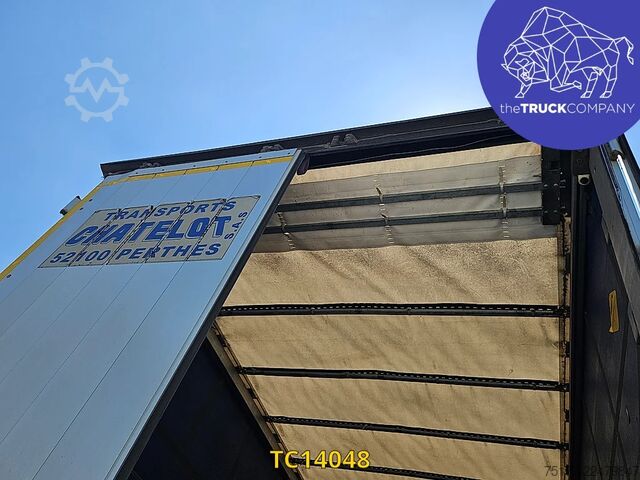 Sliding tarpaulins Schmitz Cargobull PLSC