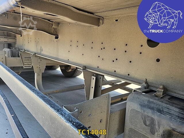 Sliding tarpaulins Schmitz Cargobull PLSC