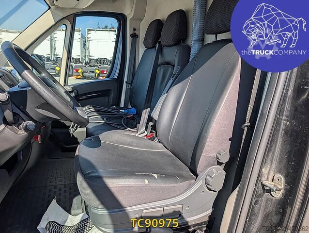 Citroën Jumper 165 HP L3H2 refrigerated van Citroën Jumper 165cv L3H2 FRIGO