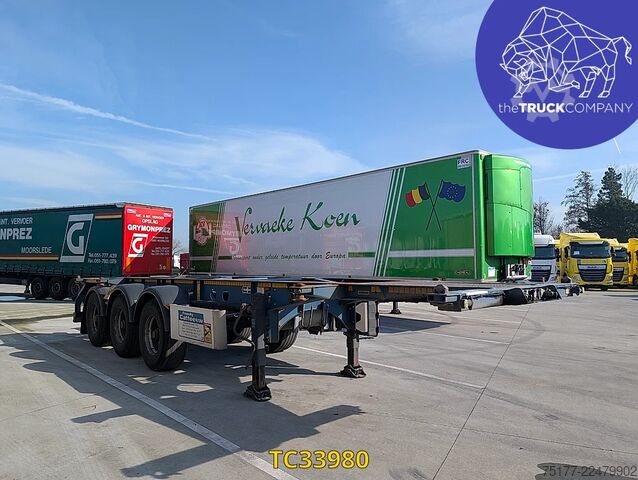 Container transportation Vanhool 30. ADR