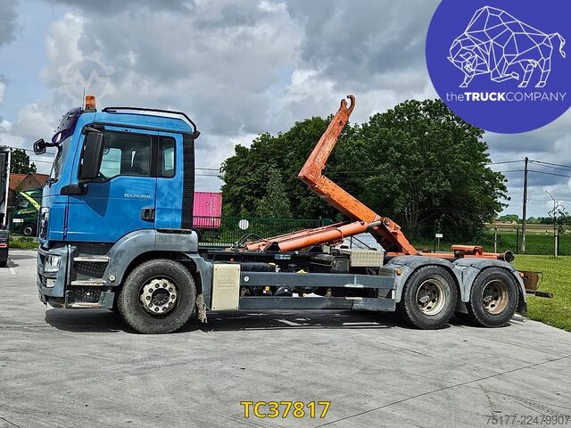 Container transportation MAN TGS 400