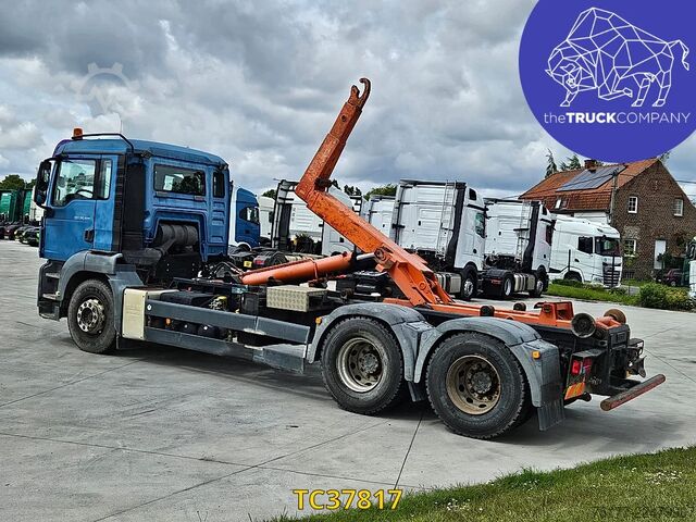 Container transportation MAN TGS 400