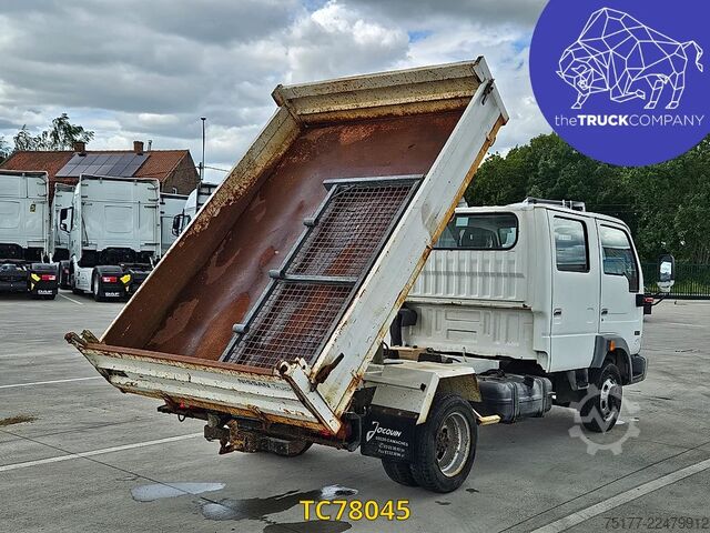 Tipper Nissan Cabstar 120cv dc benne