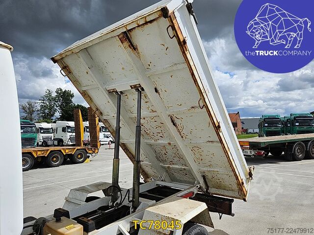Tipper Nissan Cabstar 120cv dc benne