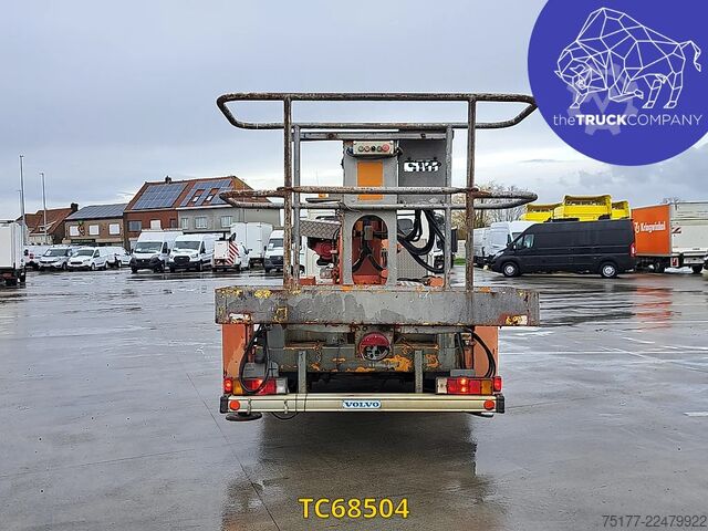 Chassis with cab Volvo FLC