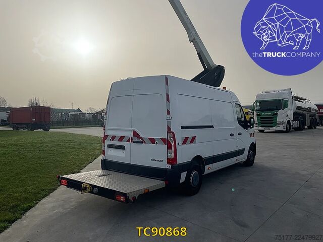 Lifting platform Renault Master 145.35 Nacelle