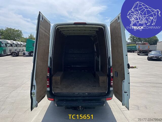 Panel van Mercedes-Benz Sprinter 213 37s