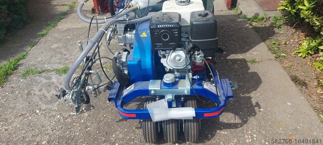 Road marking machine (never used) Graco LineLazer V 250SPS HPREDL 2-AUTO/2-TANK