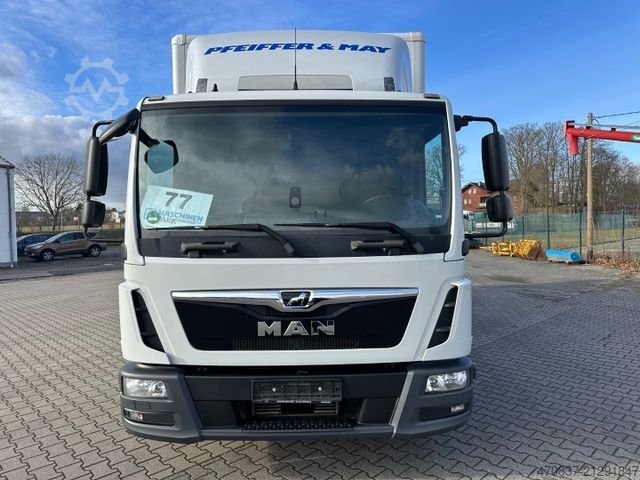 Transporter mit Koffer MAN TGL 8.160 / Seitentür / LBW