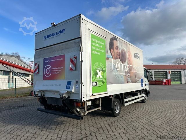 Transporter mit Koffer MAN TGL 8.160 / Seitentür / LBW