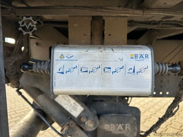 Transporter mit Koffer MAN TGL 8.160 / Seitentür / LBW