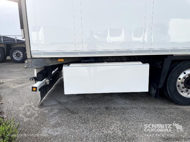 Reefer semitrailer Schmitz Cargobull Semitrailer Reefer Multitemp