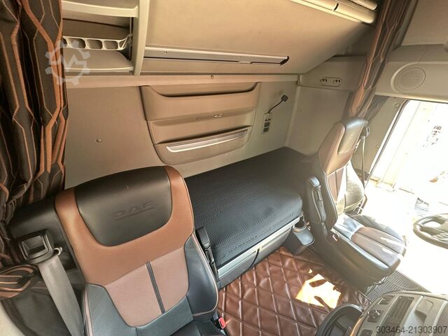 Standard SZM DAF XF 530 FT SSC EURO 6D Full+ pelle