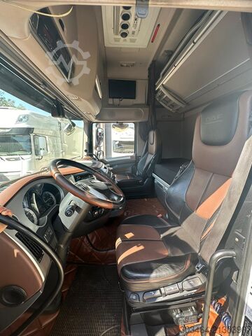 Standard SZM DAF XF 530 FT SSC EURO 6D Full+ pelle