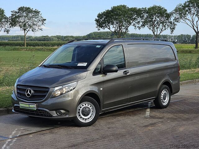 High-roof van MERCEDES-BENZ VITO 114