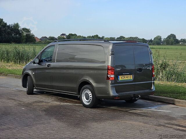 High-roof van MERCEDES-BENZ VITO 114