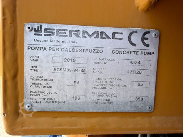 Concrete pump truck Iveco EUROCARGO 180-280