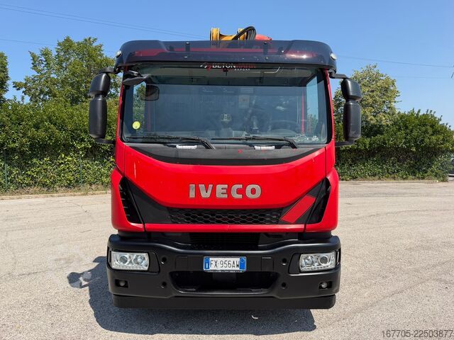 Concrete pump truck Iveco EUROCARGO 180-280