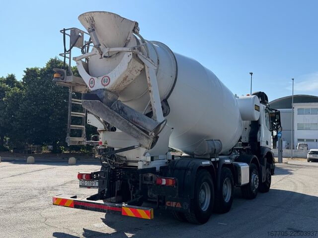 Concrete mixer truck Mercedes-Benz Arocs 4145