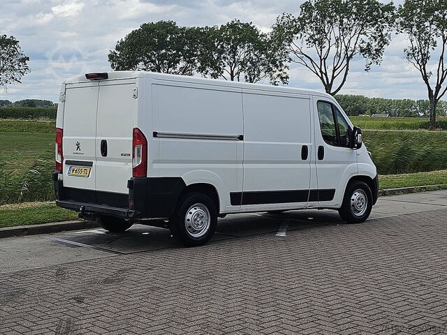 High-roof van PEUGEOT BOXER 2.0