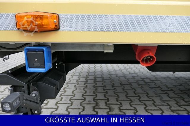 Auflieger SPIER Stufen Sattel Foodtruck Messe Event ¤449.-mt