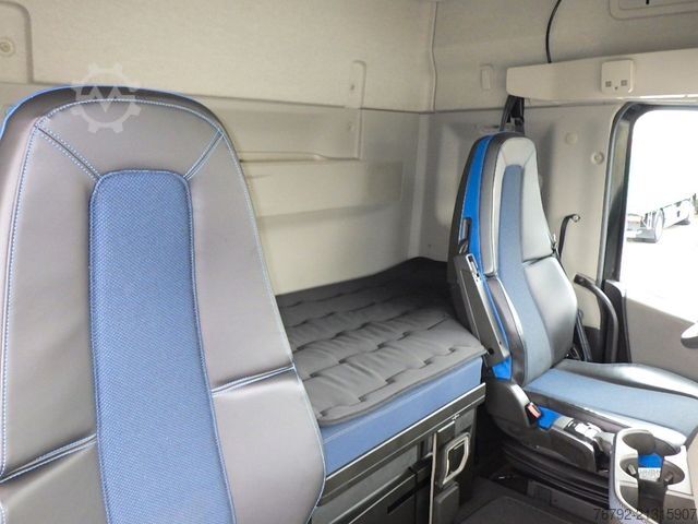 Standard tractor unit VOLVO FH460 TC Globe-XL/VEB/Safety/2xTank/Alcoa/226tkm