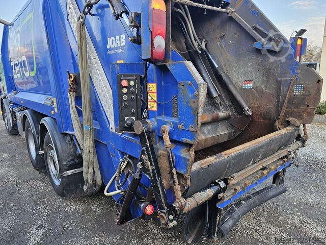 Garbage truck VOLVO FE-320 6x2 Lift/Lenk Luft/Luft JOAB Anac
