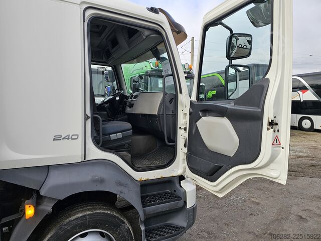 Box truck Volvo FL240 4x2 Ladeborwand
