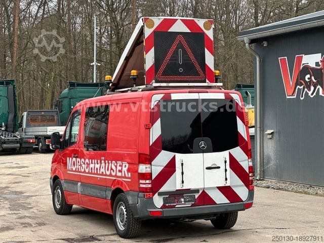 Van MERCEDES-BENZ Sprinter 316 CDI Kastenwagen I Begleitfahrzeug