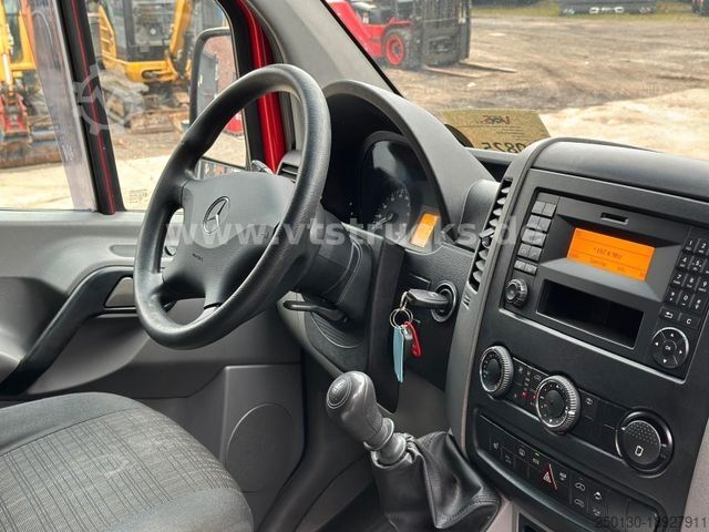 Van MERCEDES-BENZ Sprinter 316 CDI Kastenwagen I Begleitfahrzeug