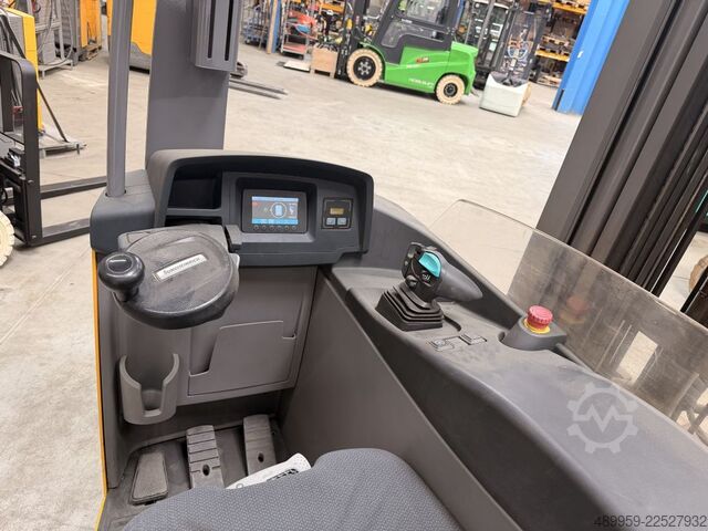 Schubmaststapler Jungheinrich ETV 325