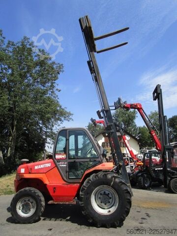 Dieselstapler Manitou M30-4 Triplex 5,5m + 4x4 -Seitenschieber