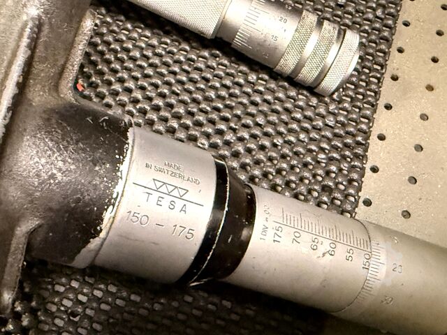Posten Dreipunkt-Innenmikrometer Three-Point Internal Micrometer