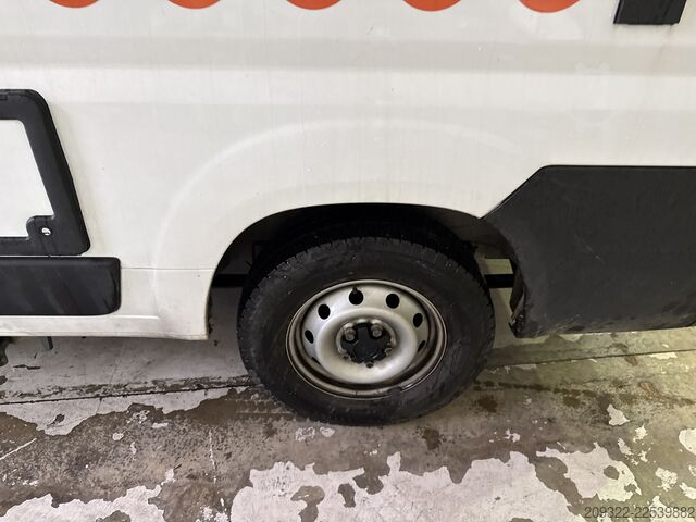 Wohnwagen/Wohnmobil 2023 Fiat Ducato Weinsberg Carabus | Manuale | Tetto a Soffietto