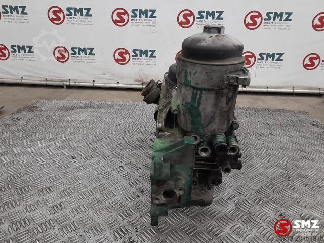 Oil filter Volvo Occ oliefilterhuis met waterpomp D7E Volvo