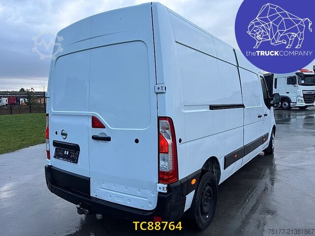 Panel van Nissan NV400 130.35 L3H2
