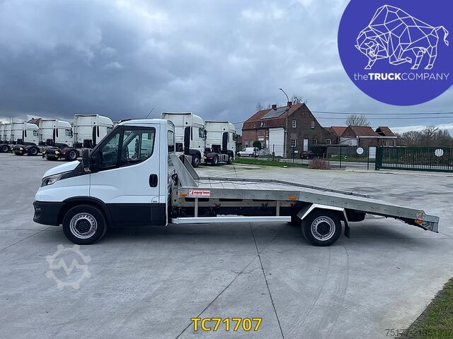 Iveco Daily 35S16 Car Transporter + Winch Iveco Daily 35S16 CAR TRANSPORT + WINCH