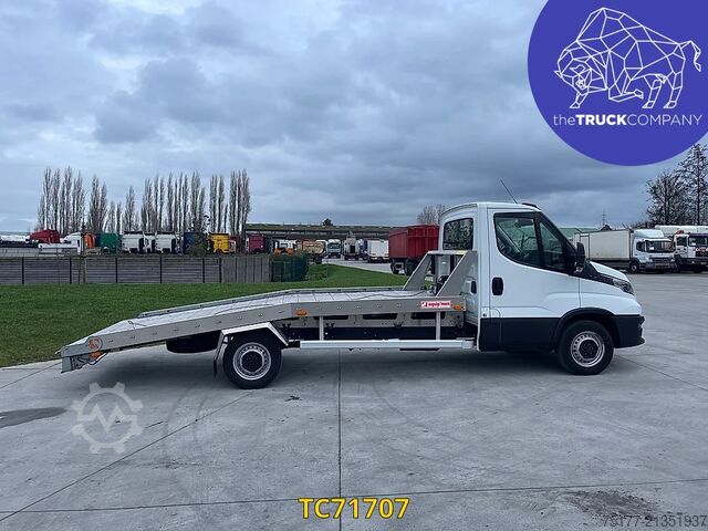 Iveco Daily 35S16 Car Transporter + Winch Iveco Daily 35S16 CAR TRANSPORT + WINCH