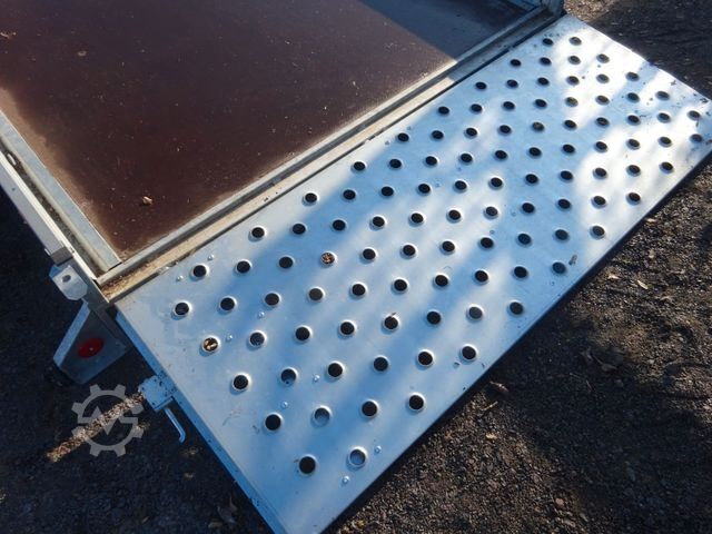 Autotransporter Anhänger PONGRATZ Fahrzeugtransporter L-PAT 300/16 G-K 100KMH 1,5t