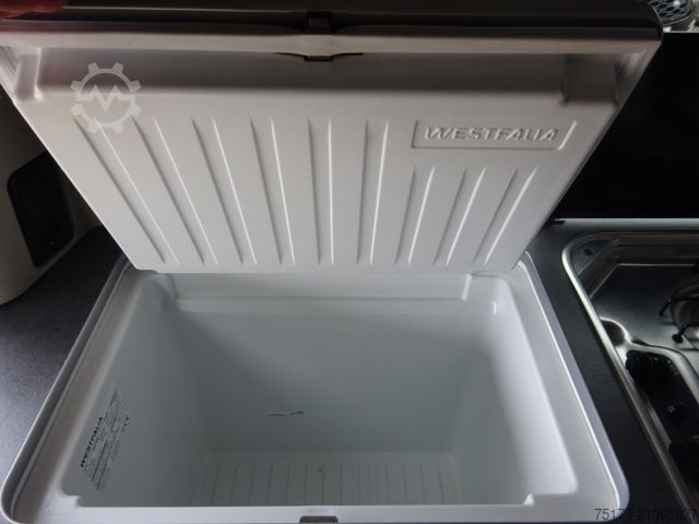 Caravan/camper FORD Nugget 185PS Autm. Aufstelldach Markise AHK Xeno