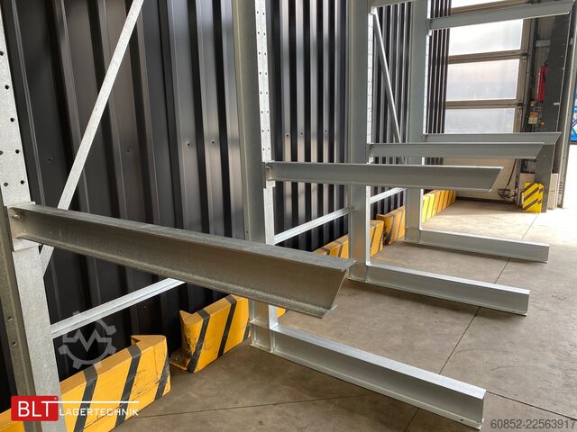 Cantilever rack ca. 4,02 lfm. Kragarmregal H: 416 cm T: 137 cm , 750 kg/Arm , 4 Lagerebenen