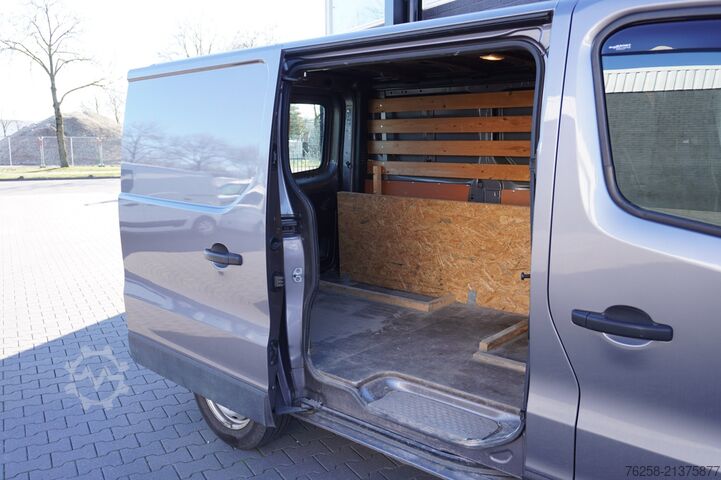 Delivery van Renault Trafic 1.6 dCi 122PK EURO 6 Airco - Navi - Crui...