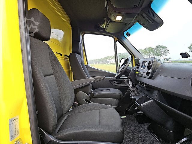 Suitcase MERCEDES-BENZ SPRINTER 514 Bakwagen Laadklep!