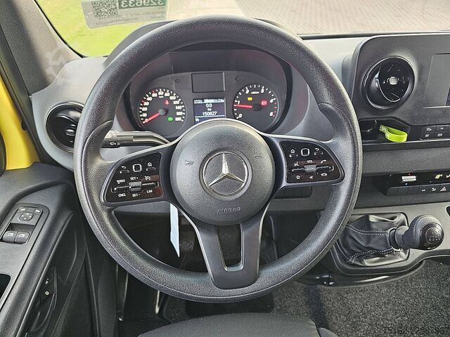 Suitcase MERCEDES-BENZ SPRINTER 514 Bakwagen Laadklep!