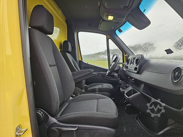Koffer MERCEDES-BENZ SPRINTER 514 Bakwagen Laadklep!