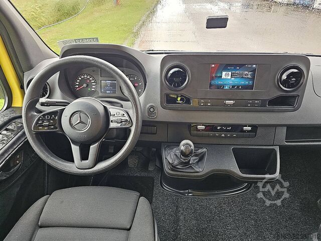 Koffer MERCEDES-BENZ SPRINTER 514 Bakwagen Laadklep!