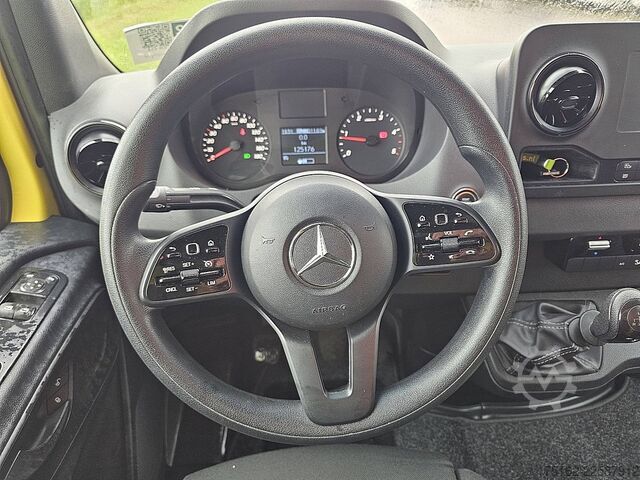Koffer MERCEDES-BENZ SPRINTER 514 Bakwagen Laadklep!